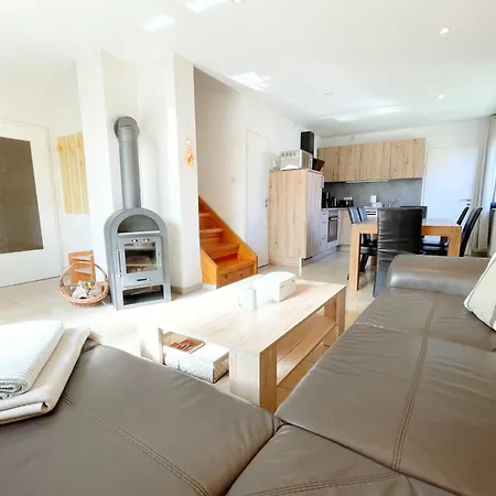 Am Waldwinkel Sonne 度假居 *